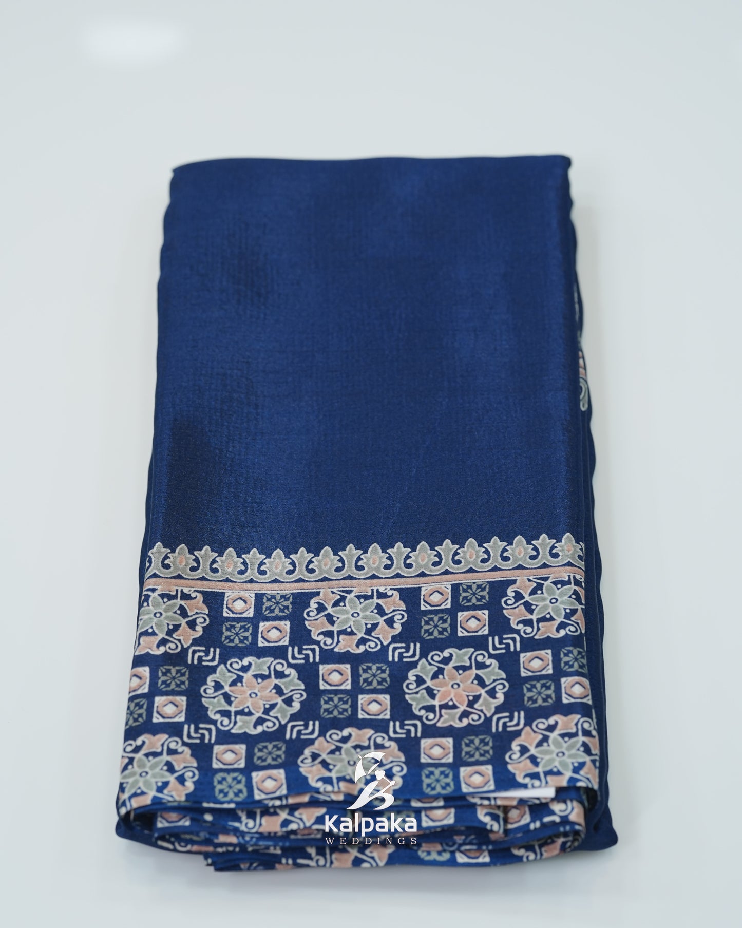 Plain body with printed border saree💫