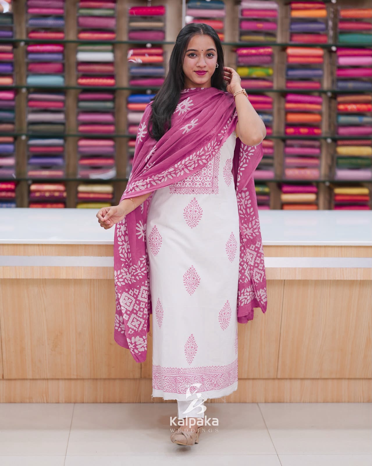 White cotton unstitched salwar set 🌸K3060