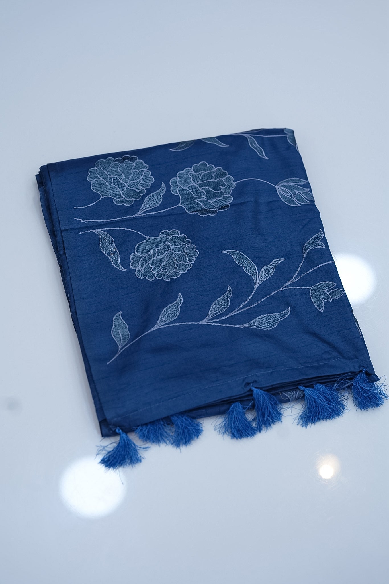 floral motifs Saree🍄🍄🍄🍄K2066
