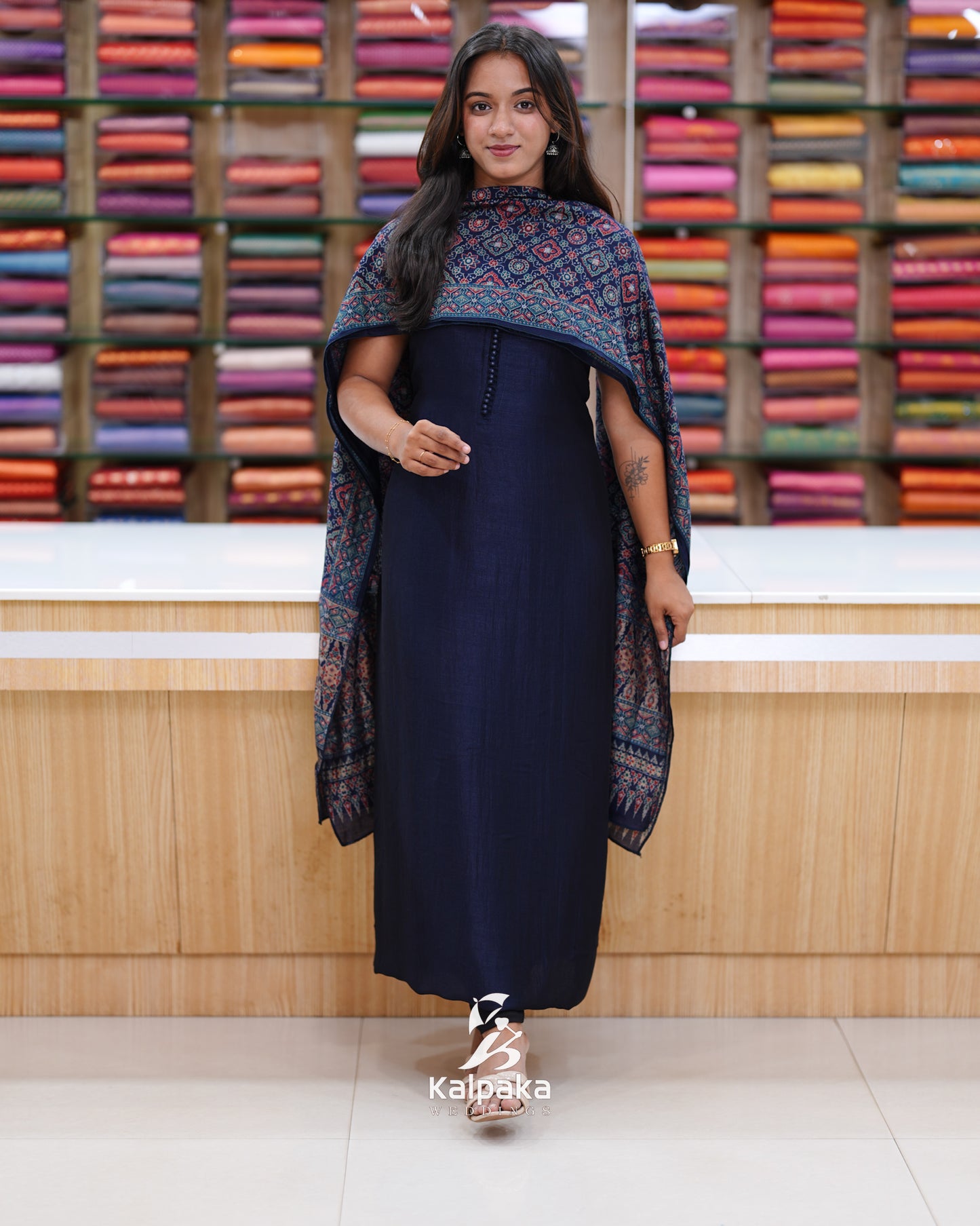 Kashmiri silk Unstitched Salwar set-   🔥 🔥 K3063