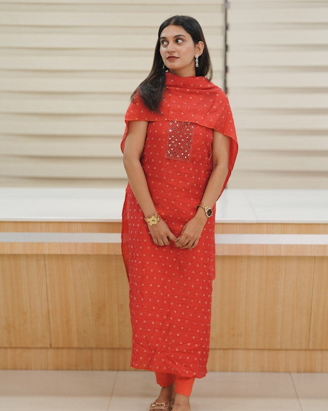 Kashmiri silk Unstitched Salwar set - Red