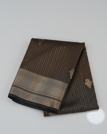 Checked Silk Saree-  Dark kakhi with golden zari border🍁