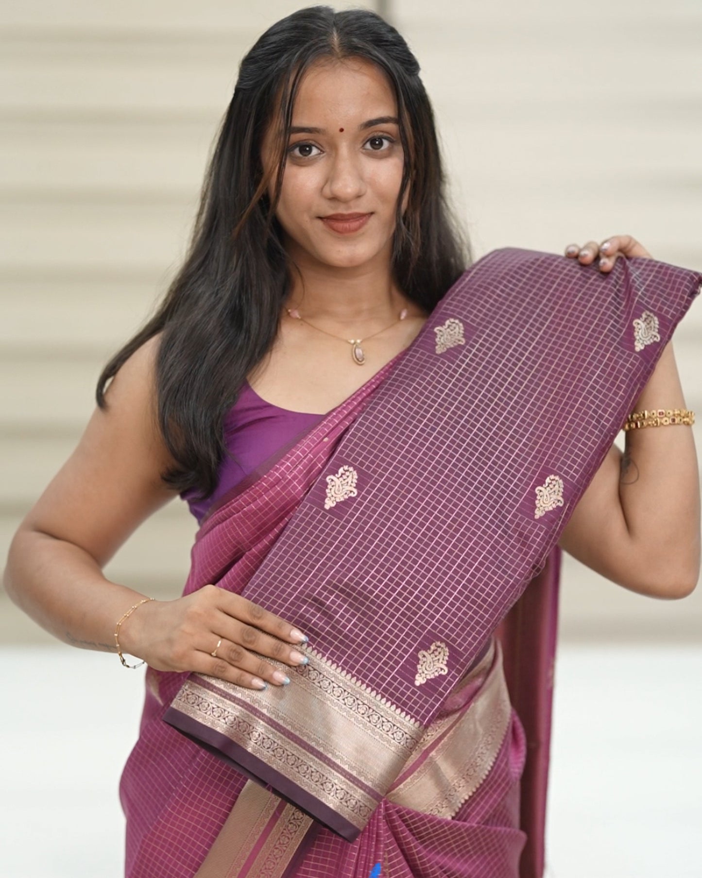 Checked Silk Saree-  Purple with golden zari border🍁