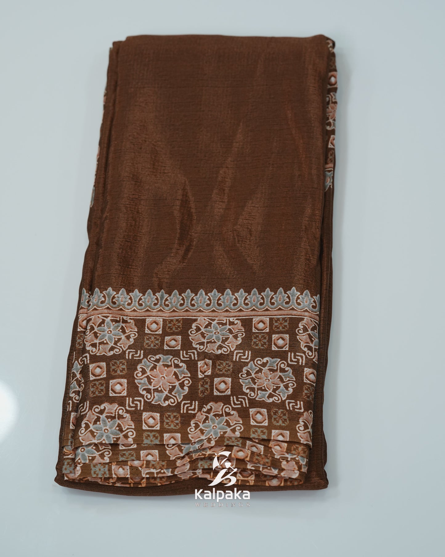 Plain body with printed border saree💫