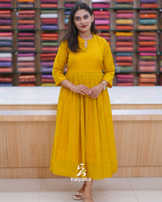 Frock style Pleated kurti  🪻  🪻  K4002