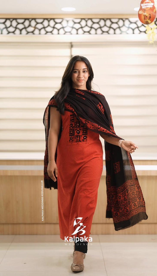 ✨ Cotton Kantha Print unstitched salwar Set-Red with black ✨